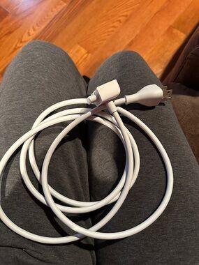 Apple laptop charger White Power Cable / AC Cord